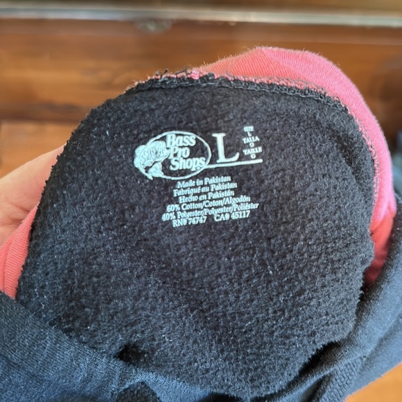 Bass Pro Shop Pullover Sweater - Picture 7 of 8